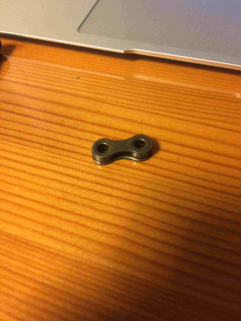 チェーンが1個必要