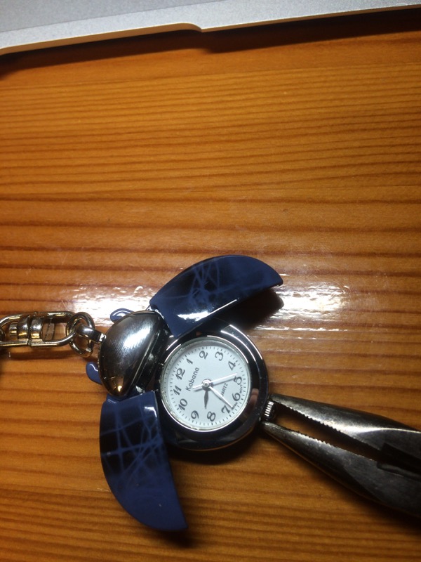 時刻合わせのボタンを引く