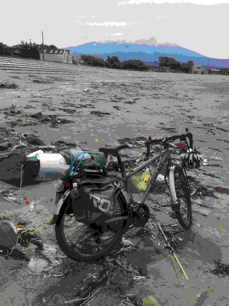 とある秋田の海岸で撮影したグレートジャーニー
